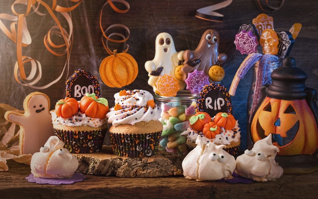 DIY Halloween Party At Home!