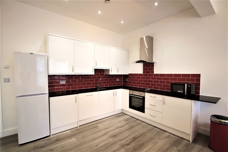 Kinash House, Woodside Park, Rugby