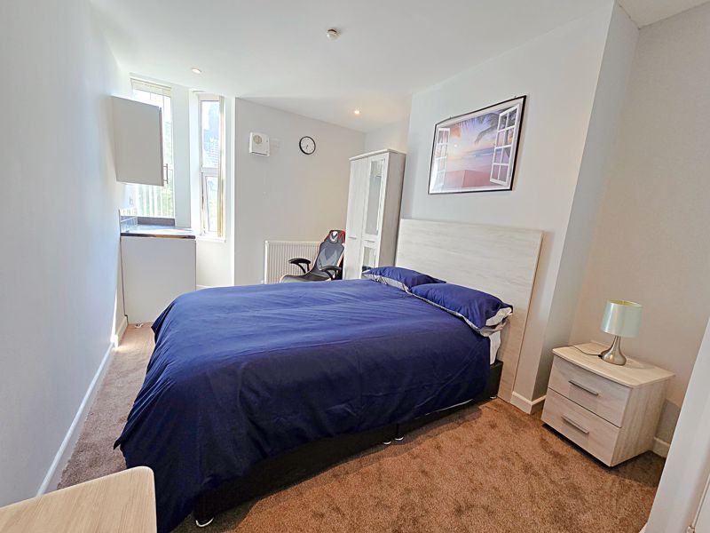 Room 6 – Murray Road, Rugby