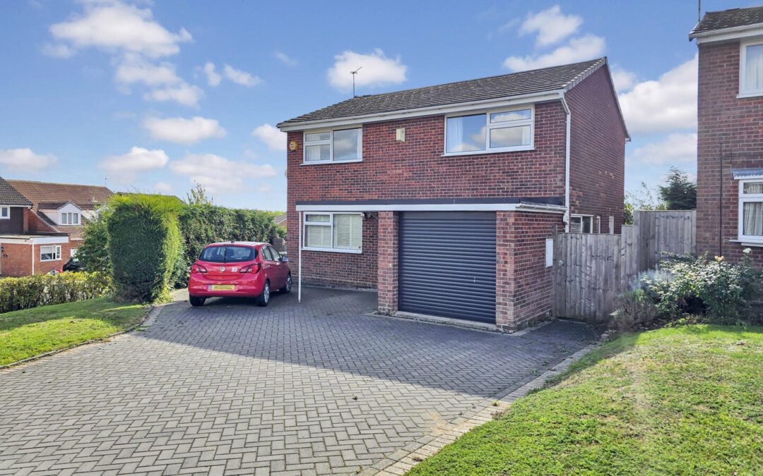 Hayes Close, Rugby